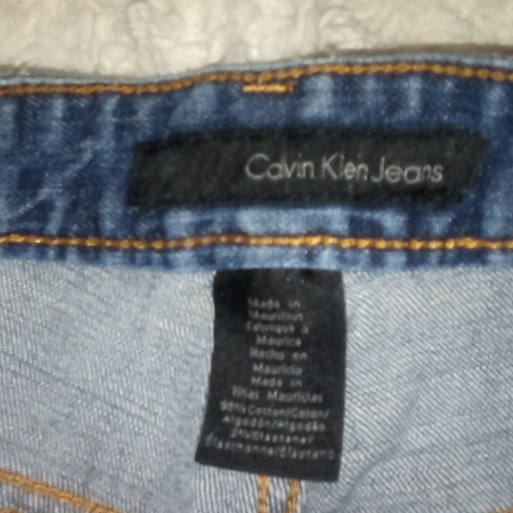 Jeans - Picture 4 of 5